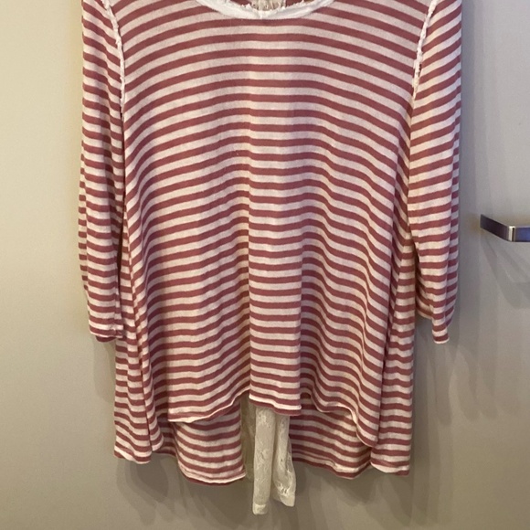 Jolt Pink Striped Hi Low Hem Knit Top XL Lightweight Lace Back Insert Soft Flowy - Picture 2 of 14